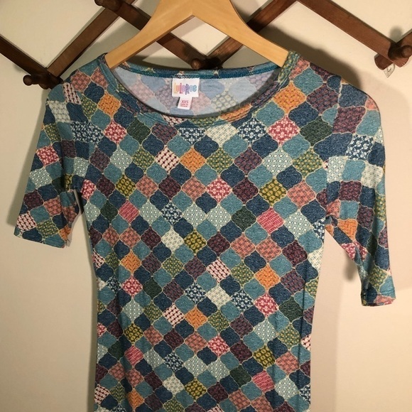 3/$25 🙌🏼 LuLaRoe Julia Patterned Stretchy Pencil Dress XXS - Picture 2 of 4